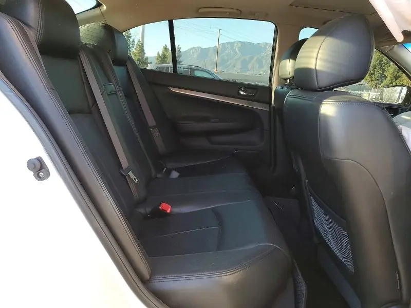 2013 INFINITI G37 BASE  