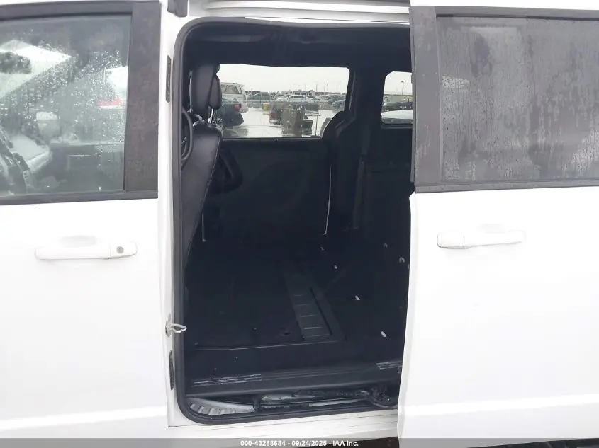 2019 DODGE GRAND CARAVAN GT