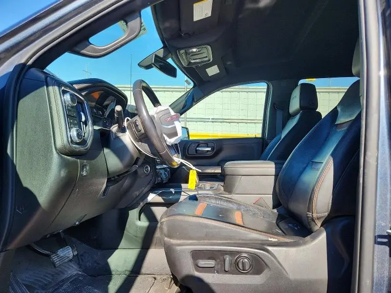2021 GMC SIERRA K1500 AT4  