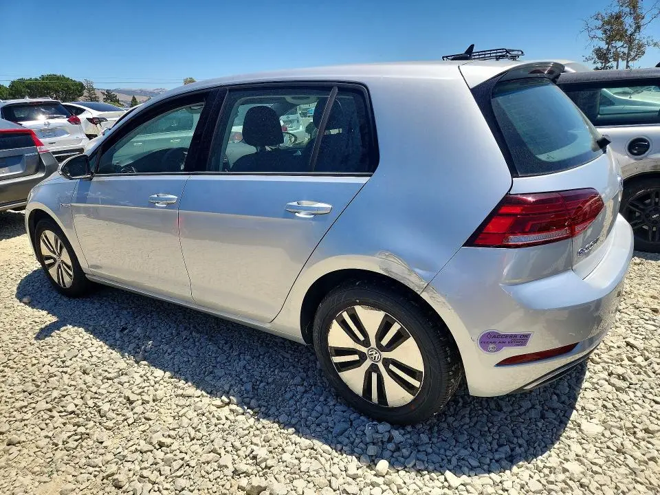 2019 VOLKSWAGEN E-GOLF SE  