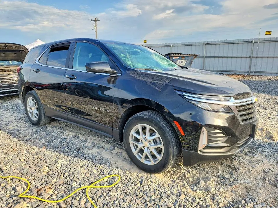 2023 CHEVROLET EQUINOX LT  