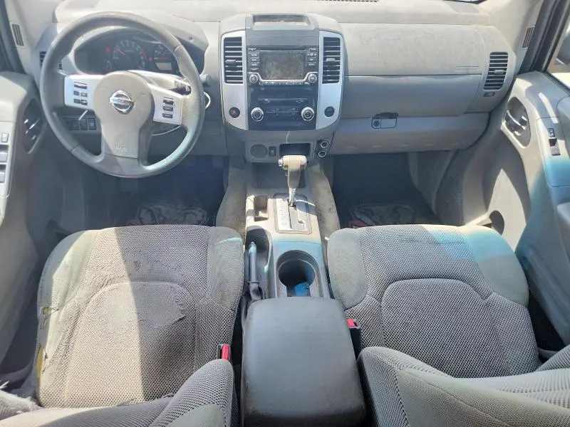 2016 NISSAN FRONTIER SV  