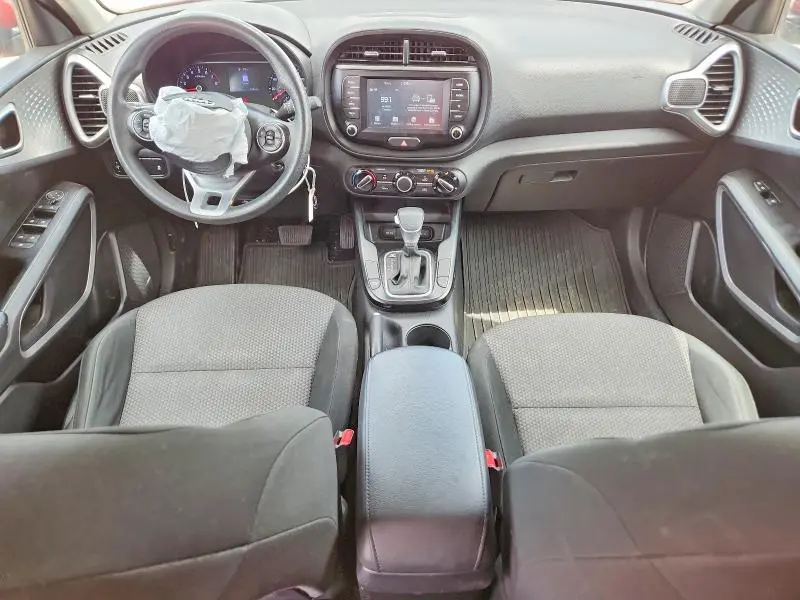 2020 KIA SOUL LX  