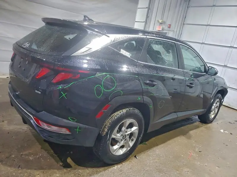 2022 HYUNDAI TUCSON SE  