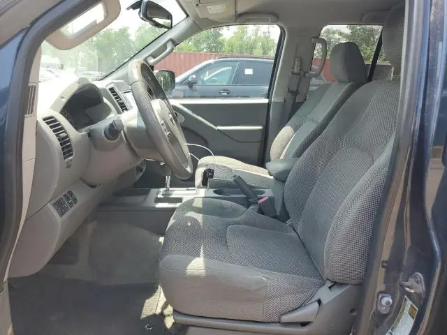 2015 NISSAN FRONTIER SV  