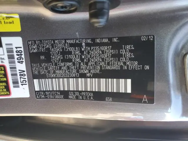 2012 TOYOTA SIENNA LE  