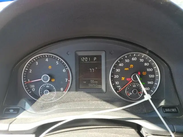 2010 VOLKSWAGEN JETTA LIMITED  