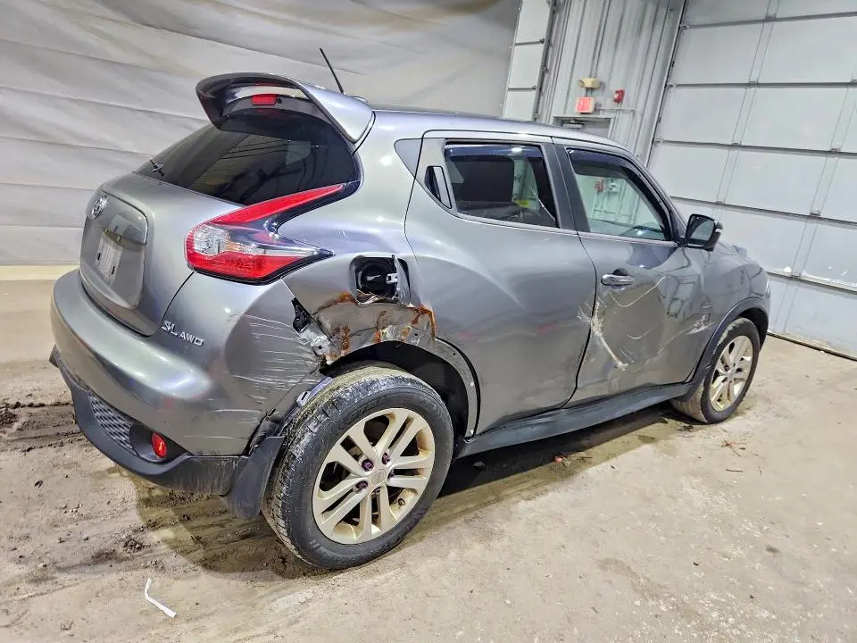 2015 NISSAN JUKE SL  