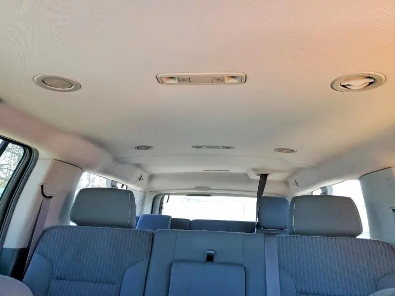 2015 CHEVROLET SUBURBAN C1500 LS  