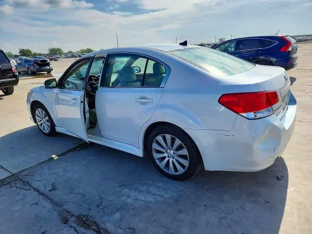 2011 SUBARU LEGACY 2.5I LIMITED  