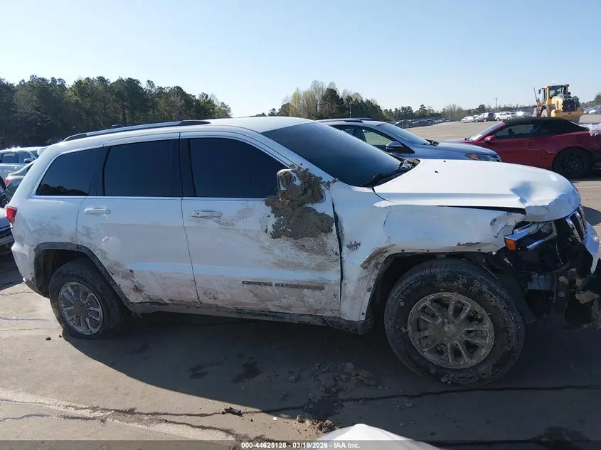 2020 JEEP GRAND CHEROKEE LAREDO E 4X2