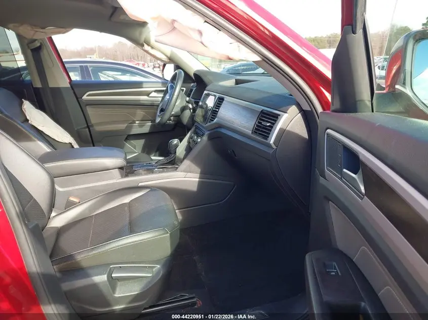 2022 VOLKSWAGEN ATLAS 3.6L V6 SE W/TECHNOLOGY