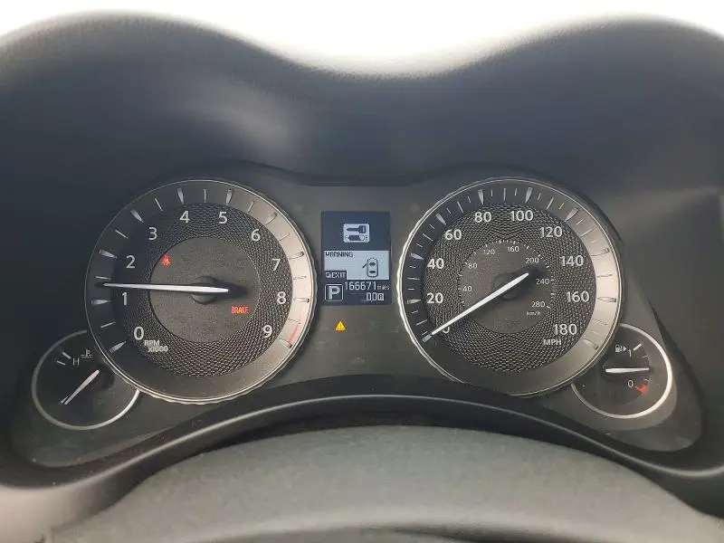 2014 INFINITI Q70 3.7  