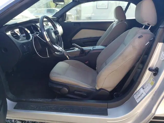 2012 FORD MUSTANG