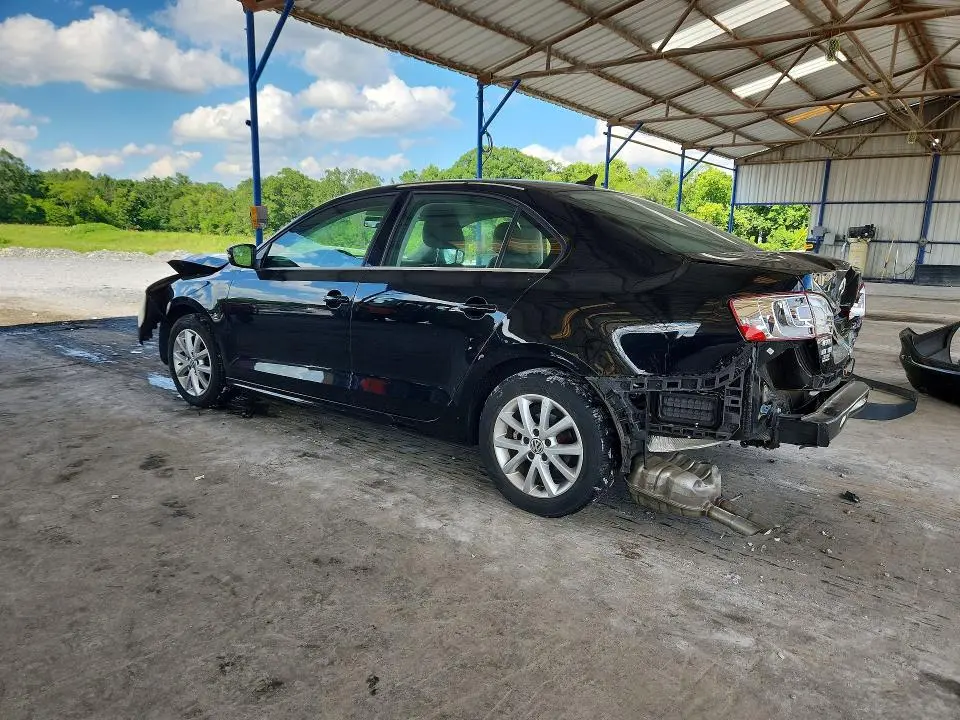 2014 VOLKSWAGEN JETTA SE  
