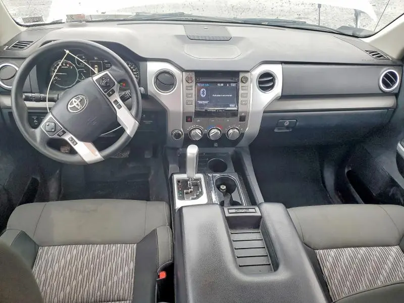 2018 TOYOTA TUNDRA SR5  