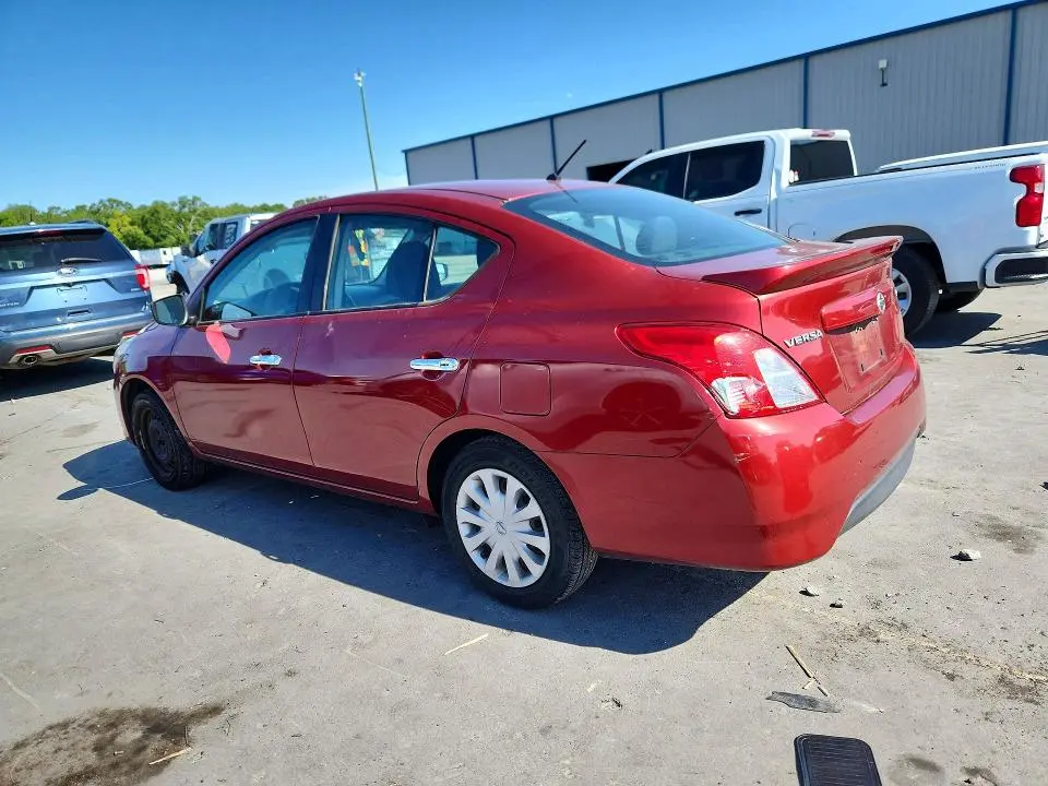 2019 NISSAN VERSA SV  