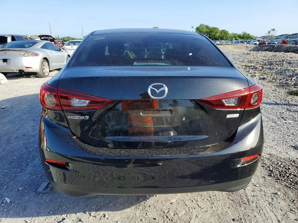 2017 MAZDA 3   