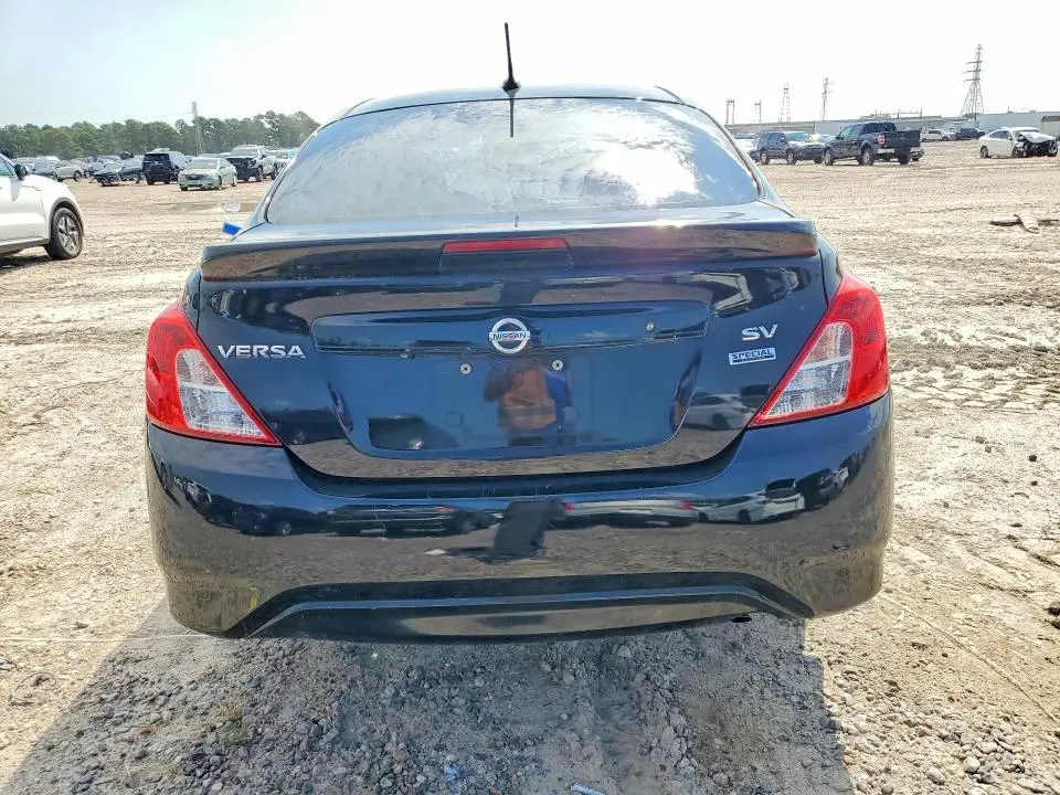 2017 NISSAN VERSA 1.6 S  