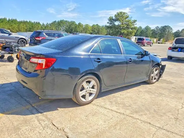2014 TOYOTA CAMRY SE  