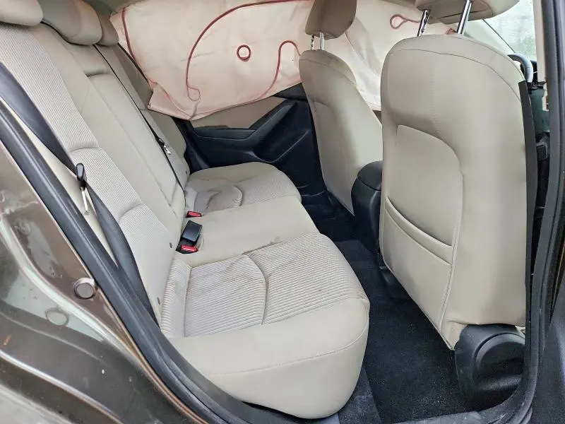 2016 MAZDA 3 TOURING  