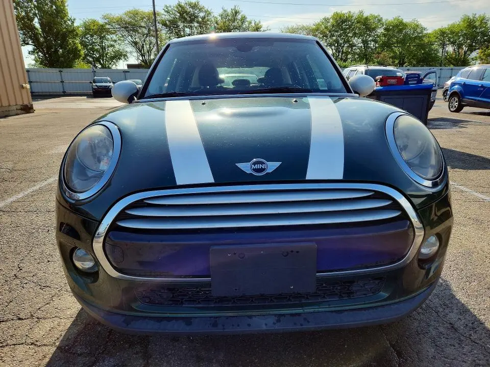 2015 MINI COOPER   