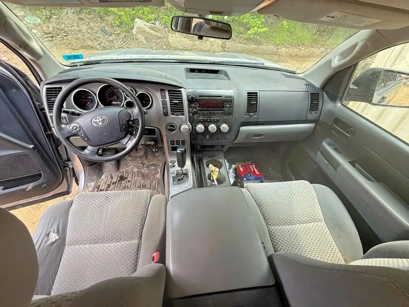 2010 TOYOTA TUNDRA DOUBLE CAB SR5  