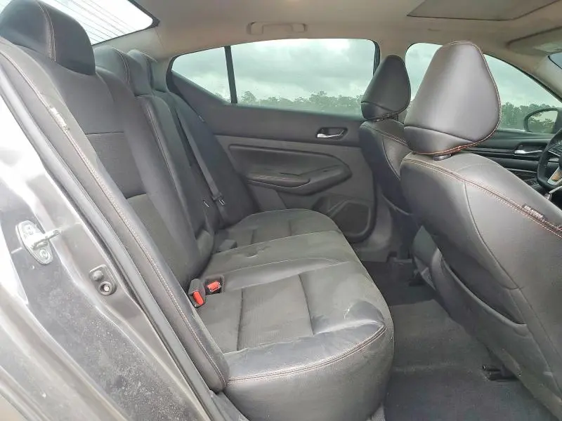 2021 NISSAN ALTIMA 2.0 SR  