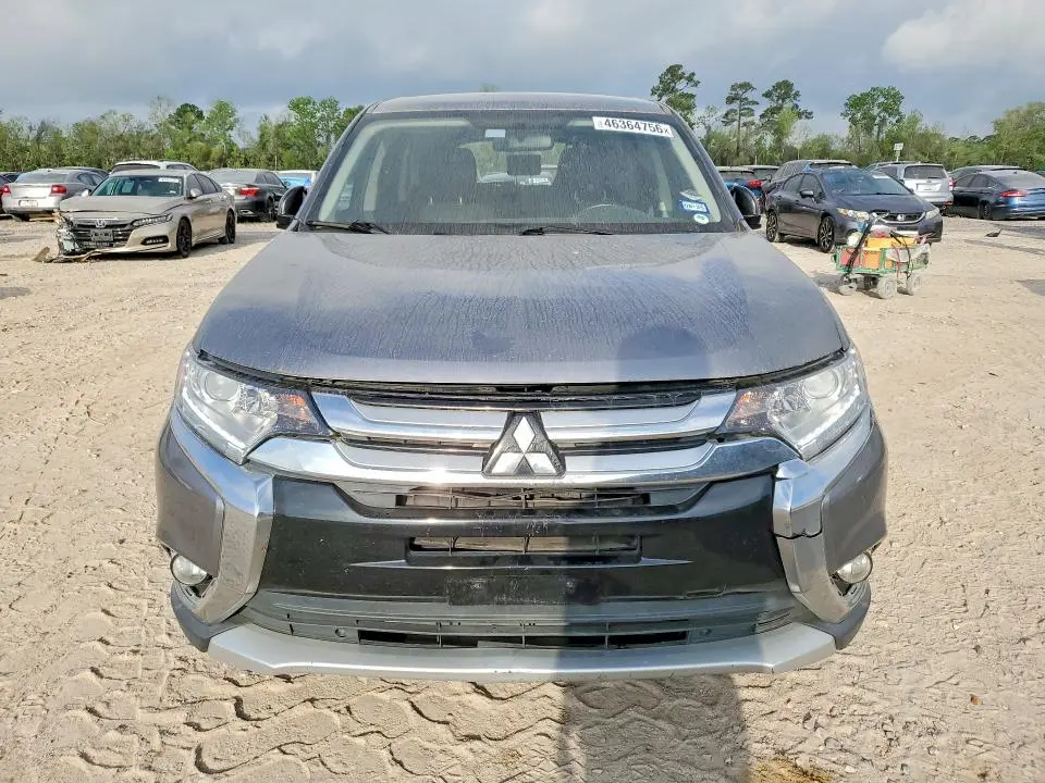 2018 MITSUBISHI OUTLANDER SE  