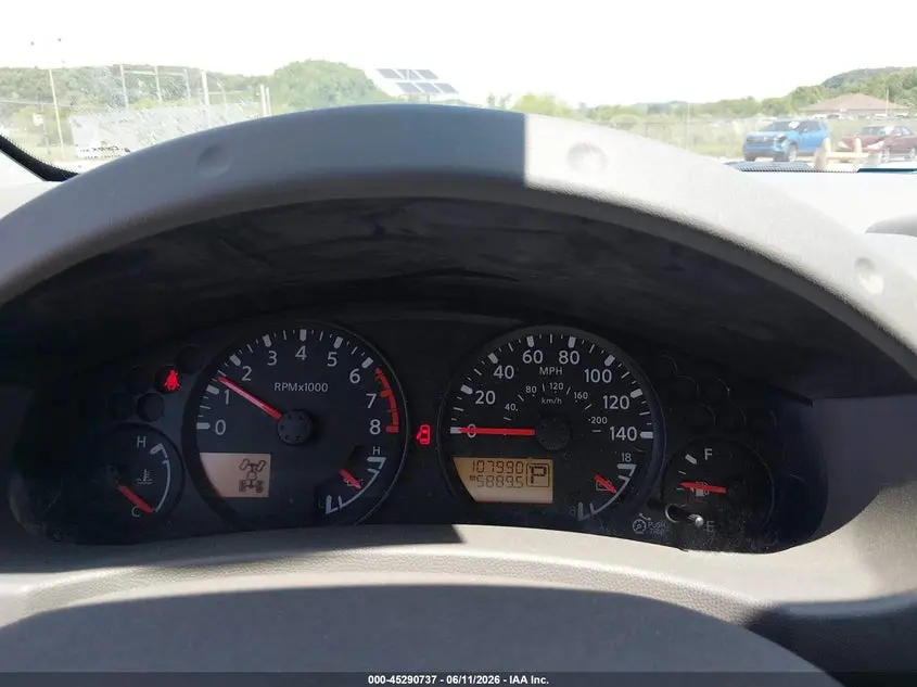 2015 NISSAN FRONTIER SV