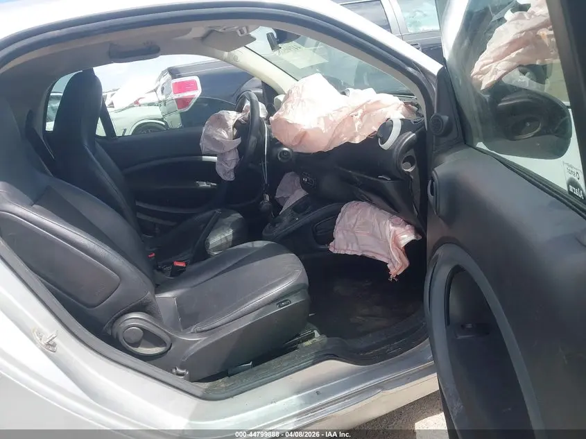 2016 SMART FORTWO PURE