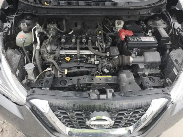 2019 NISSAN KICKS S  