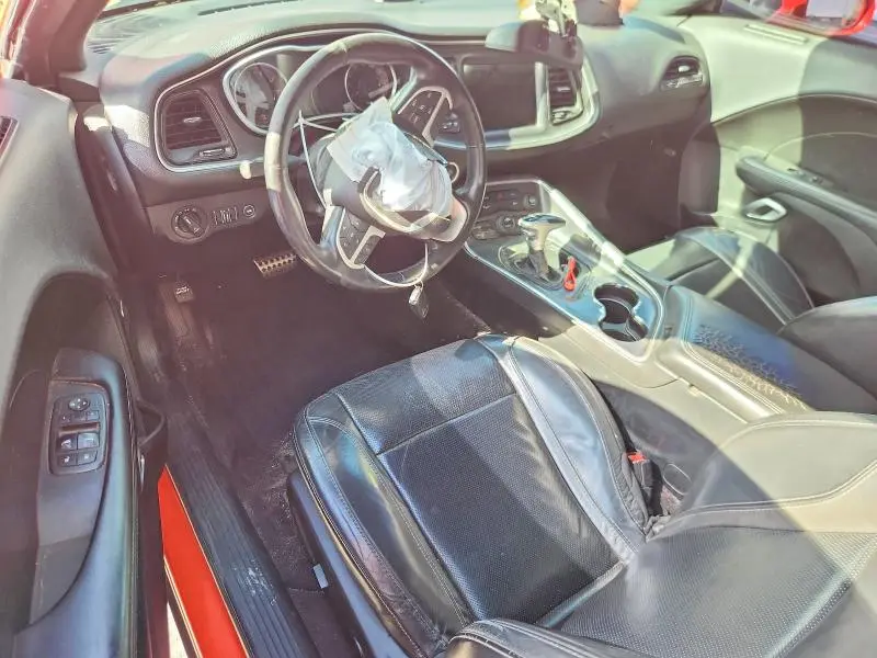 2016 DODGE CHALLENGER SXT  