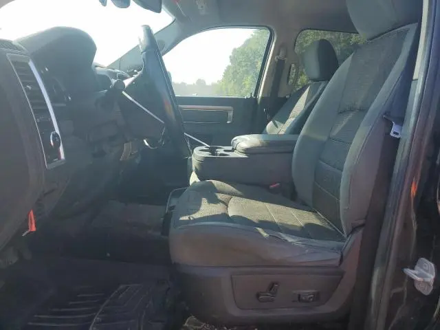 2013 RAM 1500 SLT  