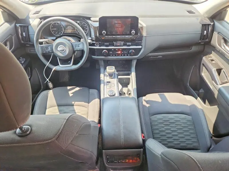 2022 NISSAN PATHFINDER S  