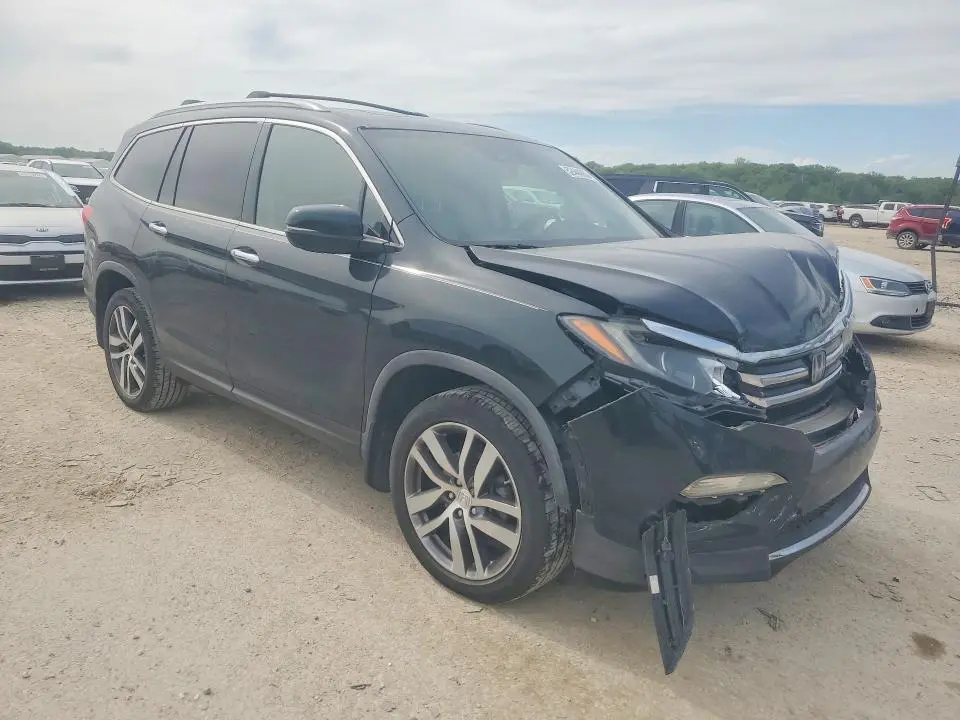 2017 HONDA PILOT   