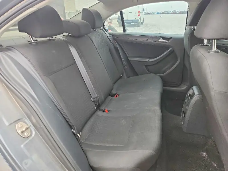 2015 VOLKSWAGEN JETTA BASE  