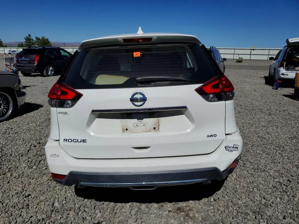 2017 NISSAN ROGUE S  