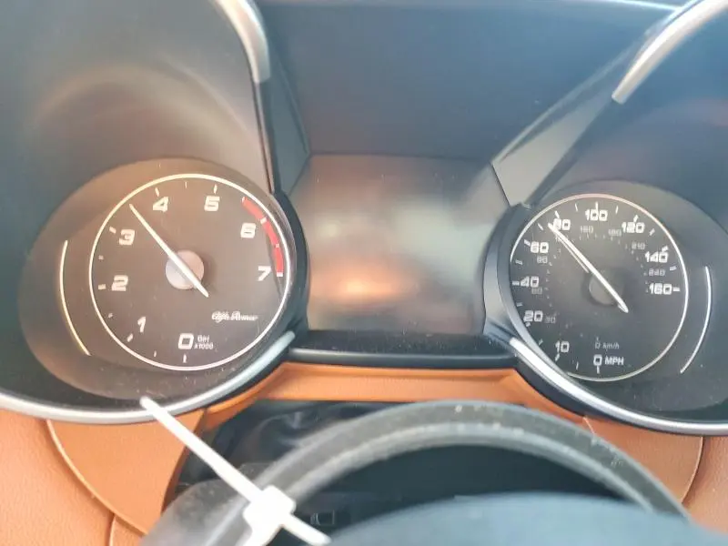 2019 ALFA ROMEO GIULIA TI  