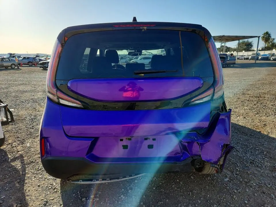 2023 KIA SOUL EX  