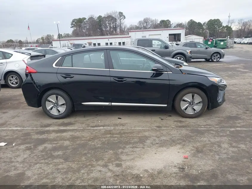 2022 HYUNDAI IONIQ HYBRID SE