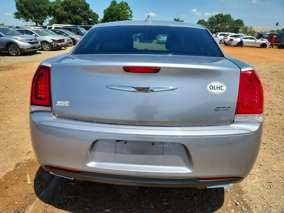 2018 CHRYSLER 300 TOURING  