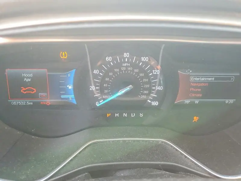 2016 FORD FUSION SE  