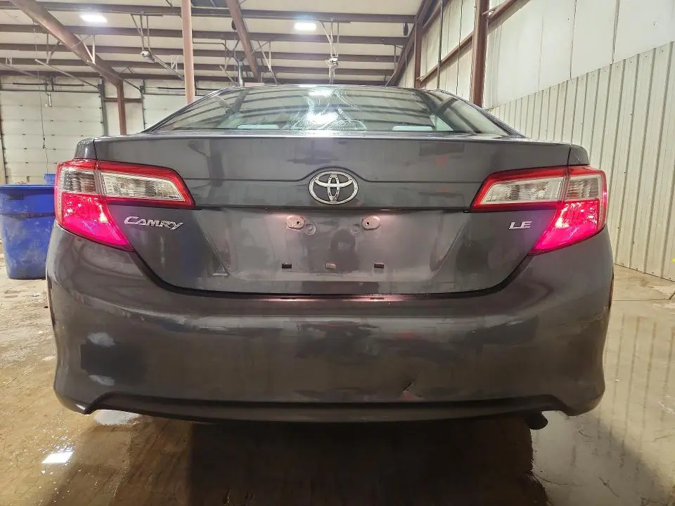 2013 TOYOTA CAMRY LE  