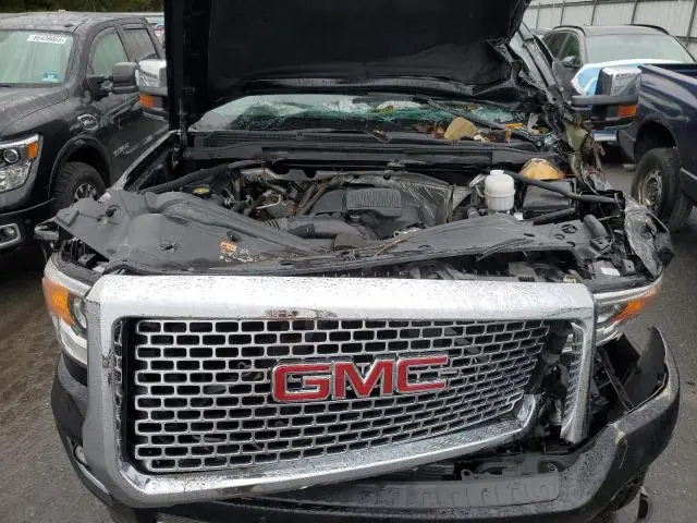 2016 GMC SIERRA K2500 DENALI  