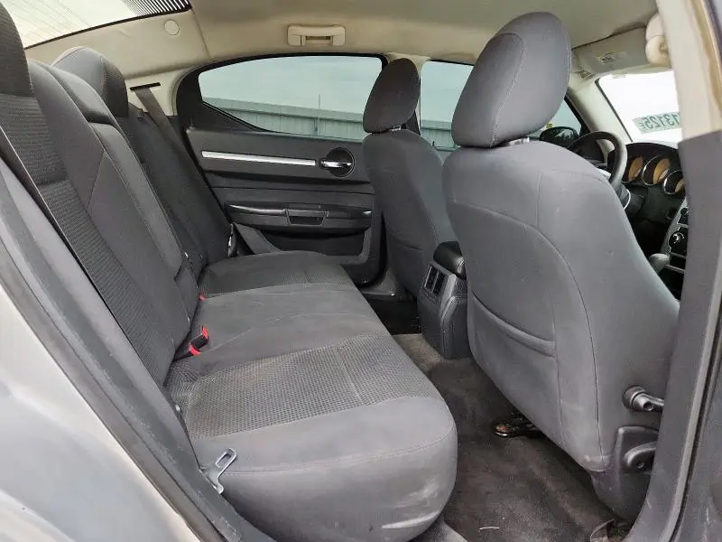 2010 DODGE CHARGER SXT  