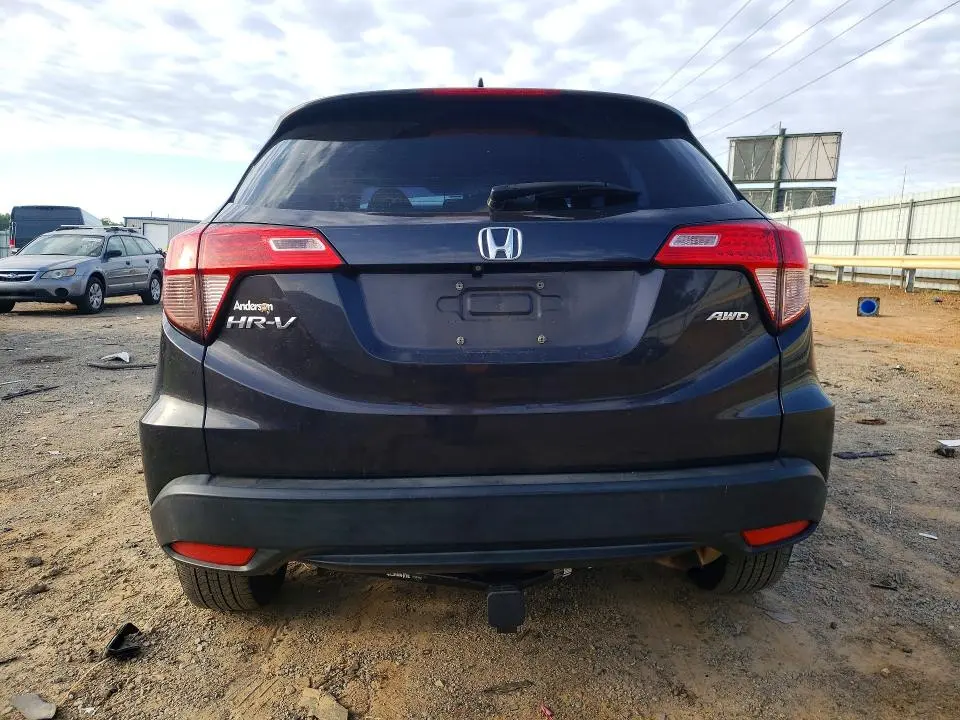 2018 HONDA HR-V LX  