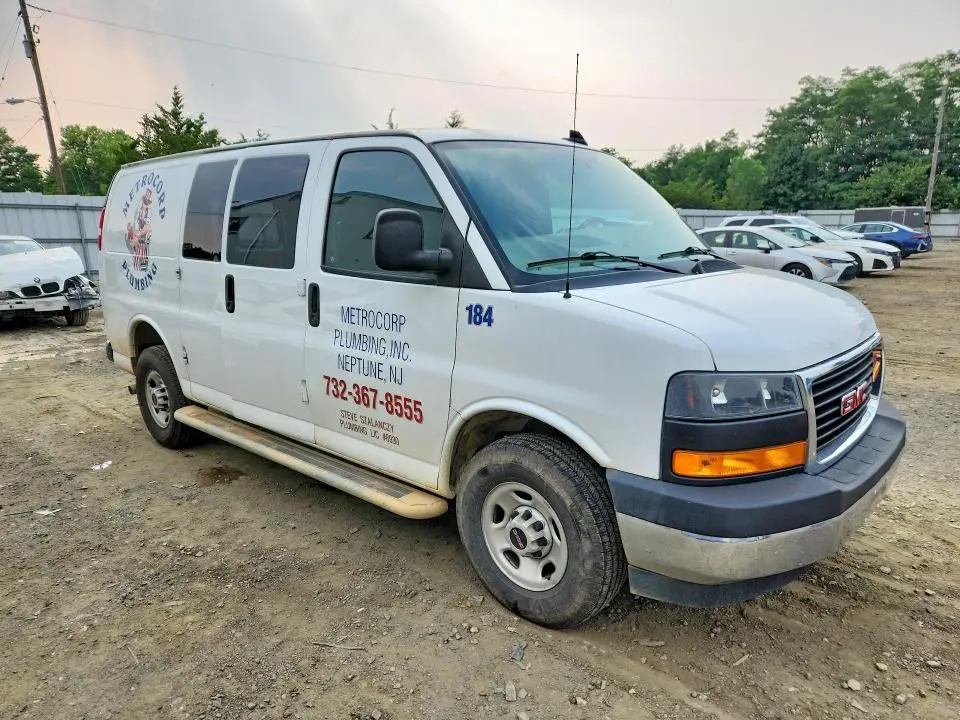 2022 GMC SAVANA G2500  