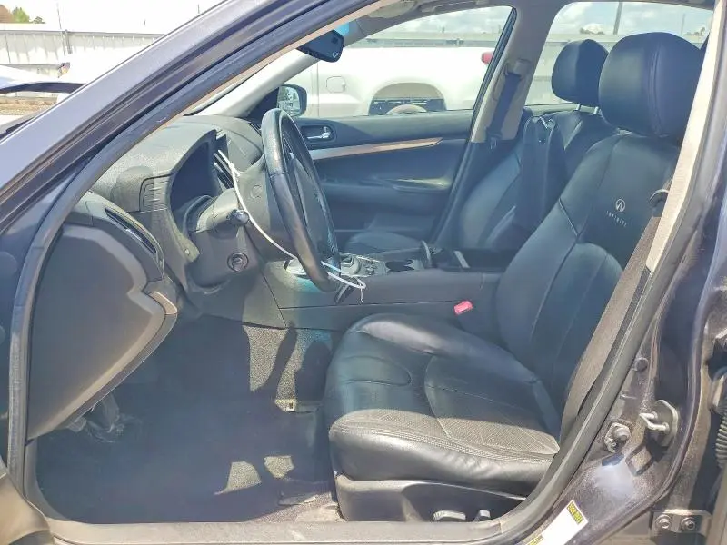 2010 INFINITI G37   