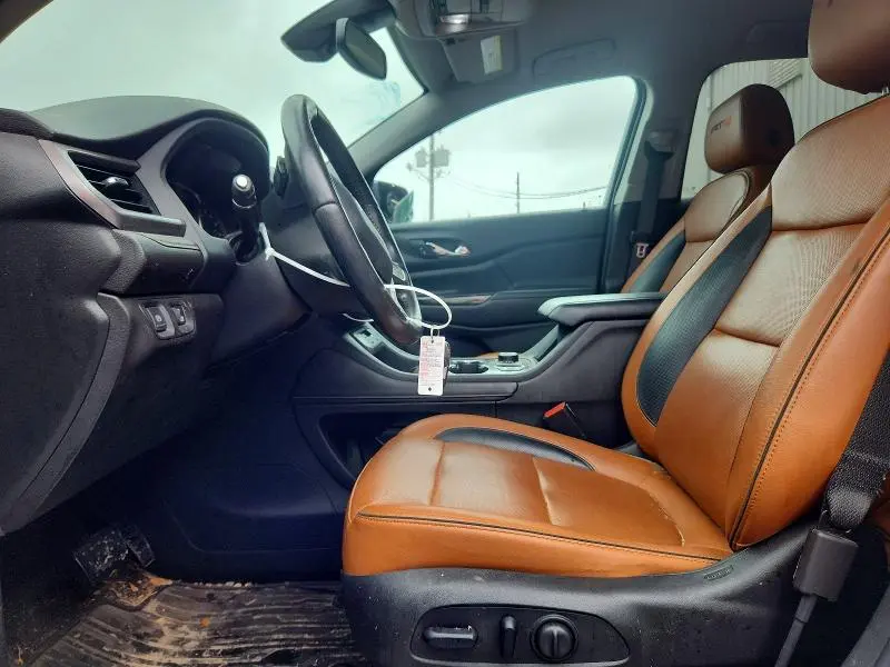 2020 GMC ACADIA AT4  